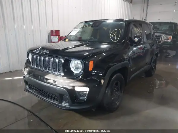 ZACNJCABXMPM29776 2021 JEEP RENEGADE - Image 2