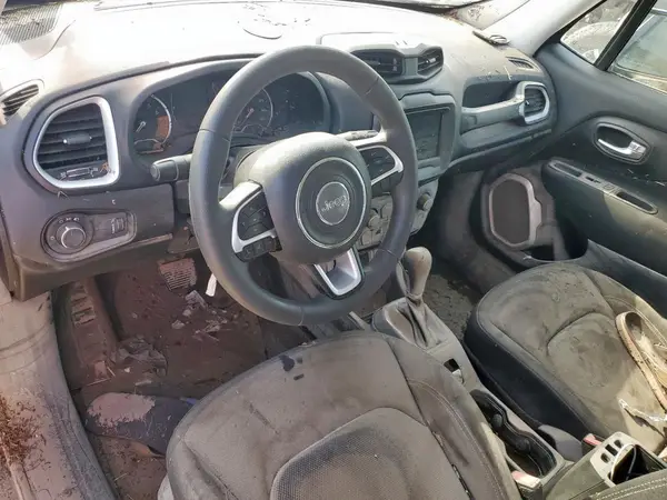 ZACNJCABXMPM55410 2021 JEEP RENEGADE - Image 8