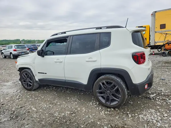 ZACNJCB15MPN29645 2021 JEEP RENEGADE - Image 2