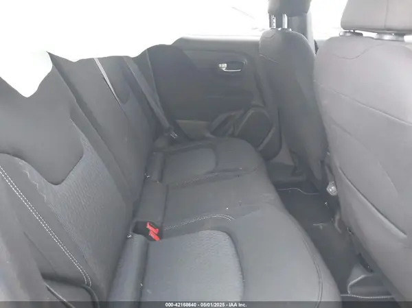 ZACNJCBB0MPM51753 2021 JEEP RENEGADE - Image 8