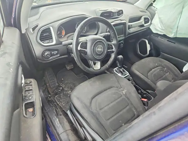 ZACNJCBB2MPM45422 2021 JEEP RENEGADE - Image 8