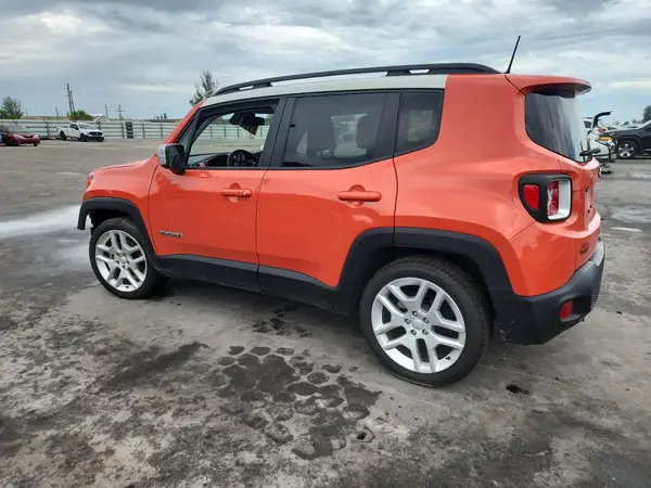 ZACNJCBB2MPM82566 2021 JEEP RENEGADE - Image 2