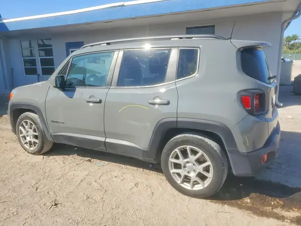 ZACNJCBB3MPM10629 2021 JEEP RENEGADE - Image 2