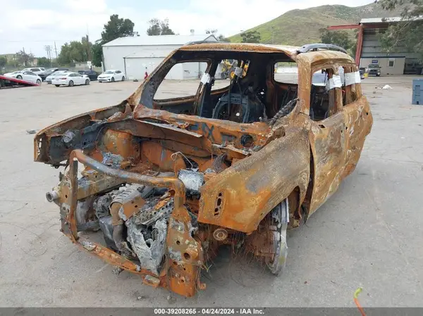 ZACNJCBB3MPM66652 2021 JEEP RENEGADE - Image 2