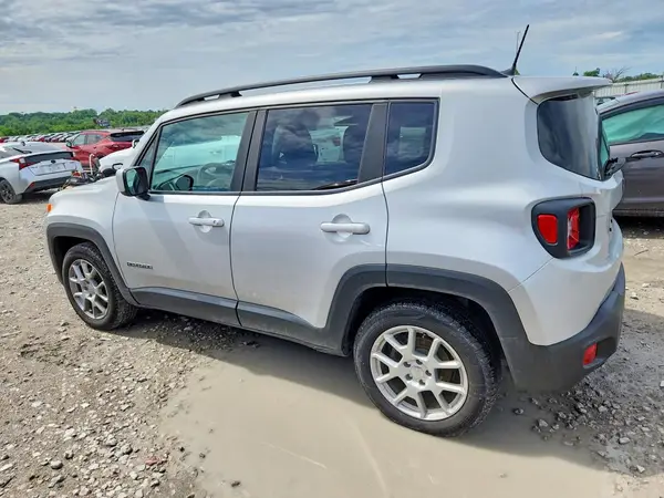 ZACNJCBB4MPN31198 2021 JEEP RENEGADE - Image 2
