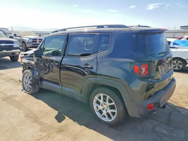 ZACNJCBB5MPN11946 2021 JEEP RENEGADE - Image 2