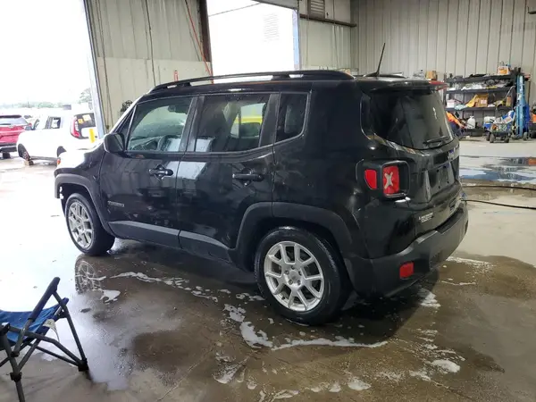 ZACNJCBB5MPN11980 2021 JEEP RENEGADE - Image 2