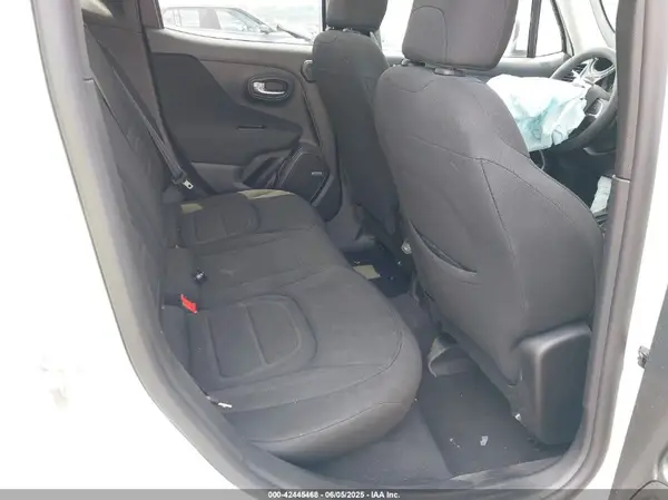 ZACNJCBB5MPN14409 2021 JEEP RENEGADE - Image 8