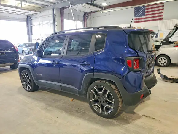 ZACNJCBB6MPM32432 2021 JEEP RENEGADE - Image 2