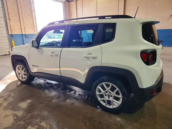 ZACNJCBB7MPM12982 2021 JEEP RENEGADE - Image 2