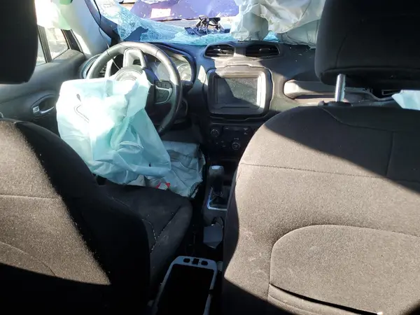 ZACNJCBB7MPN14962 2021 JEEP RENEGADE - Image 8