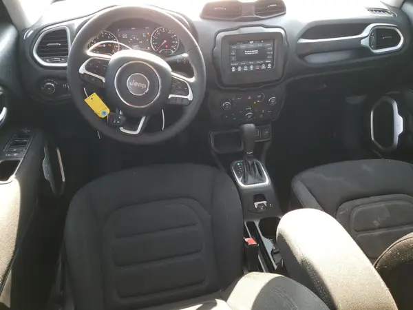 ZACNJCBB8MPN10063 2021 JEEP RENEGADE - Image 8