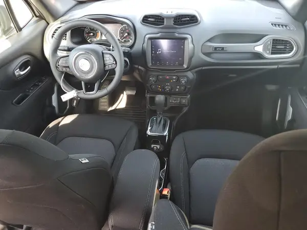 ZACNJCBB8MPN13447 2021 JEEP RENEGADE - Image 8