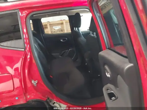 ZACNJCBB9MPN27325 2021 JEEP RENEGADE - Image 8