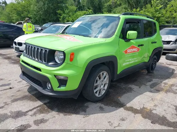 ZACNJCBB9MPN33190 2021 JEEP RENEGADE - Image 2