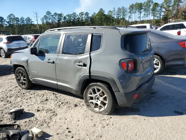 ZACNJCBBXMPM10742 2021 JEEP RENEGADE - Image 2