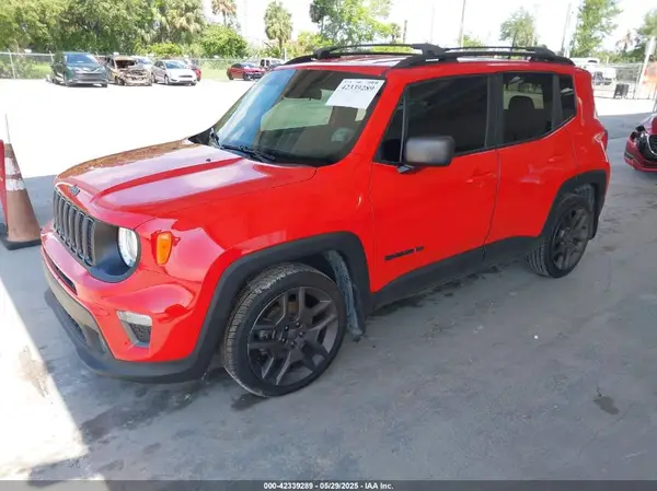 ZACNJCBBXMPM51713 2021 JEEP RENEGADE - Image 2