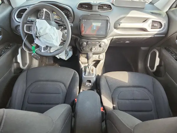 ZACNJCBBXMPN12431 2021 JEEP RENEGADE - Image 8