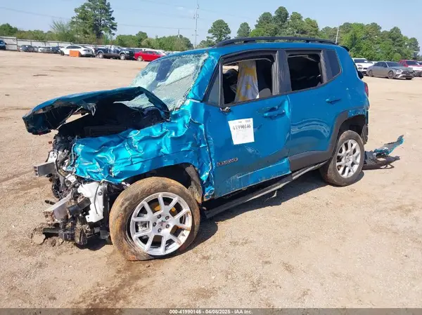 ZACNJDA11NPN58083 2022 JEEP RENEGADE - Image 2