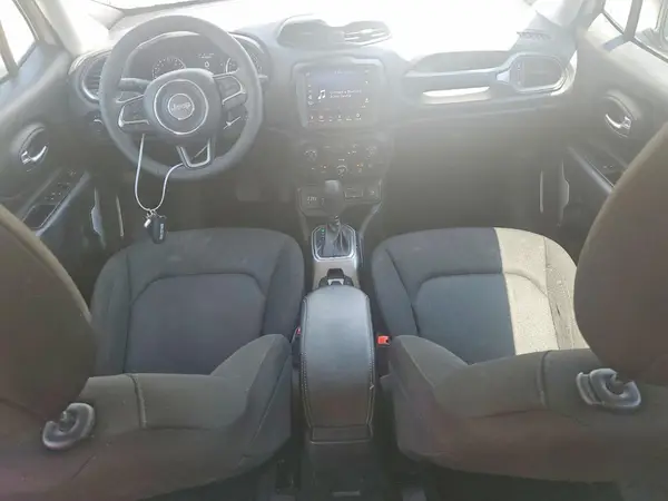 ZACNJDA15NPN66221 2022 JEEP RENEGADE - Image 8
