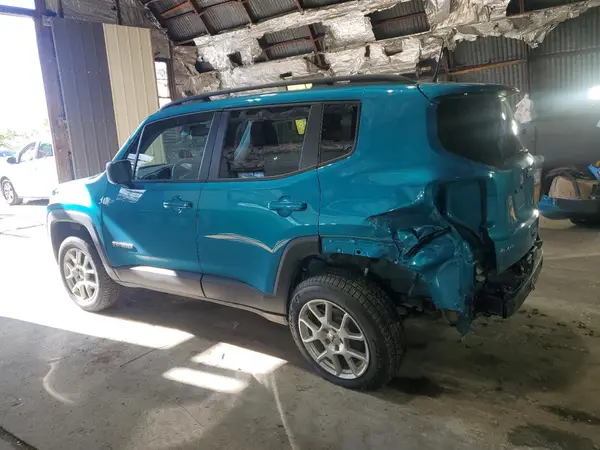 ZACNJDA18NPN68707 2022 JEEP RENEGADE - Image 2