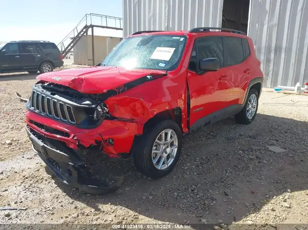 ZACNJDA19NPN47543 2022 JEEP RENEGADE - Image 2