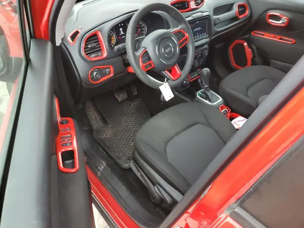 ZACNJDAB0MPM22826 2021 JEEP RENEGADE - Image 8