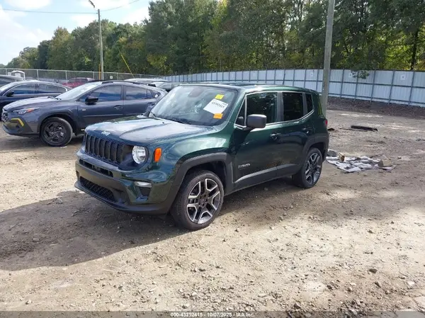 ZACNJDAB0MPM51341 2021 JEEP RENEGADE - Image 2