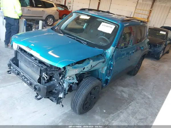 ZACNJDAB1MPM22141 2021 JEEP RENEGADE - Image 2