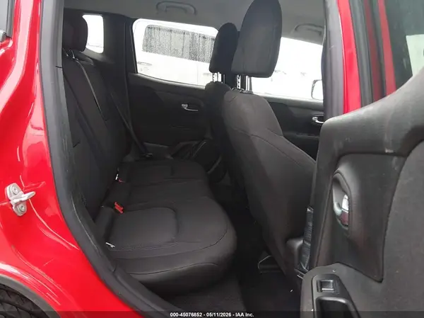 ZACNJDAB1MPM95901 2021 JEEP RENEGADE - Image 8