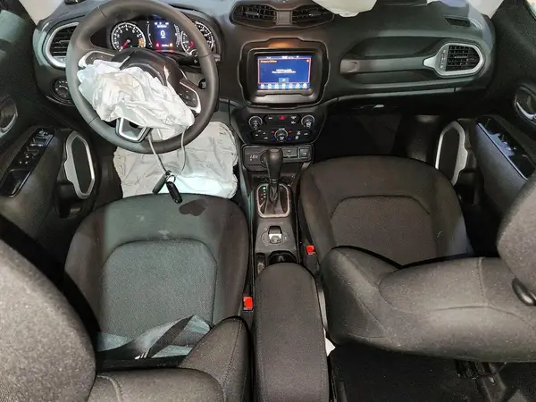 ZACNJDAB2MPM94885 2021 JEEP RENEGADE - Image 8