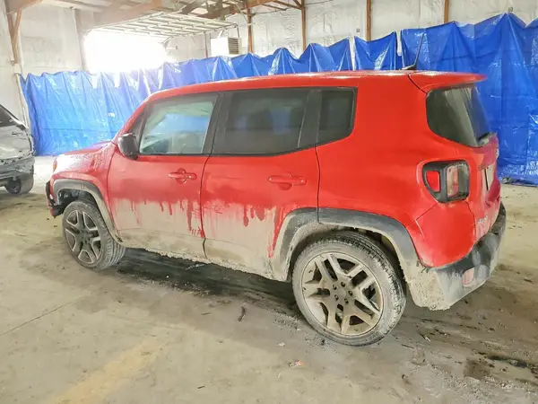 ZACNJDAB2MPN31353 2021 JEEP RENEGADE - Image 2