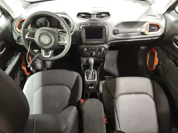 ZACNJDAB3MPM22318 2021 JEEP RENEGADE - Image 8
