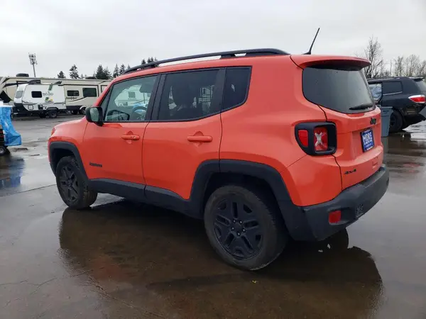 ZACNJDAB3MPM28572 2021 JEEP RENEGADE - Image 2