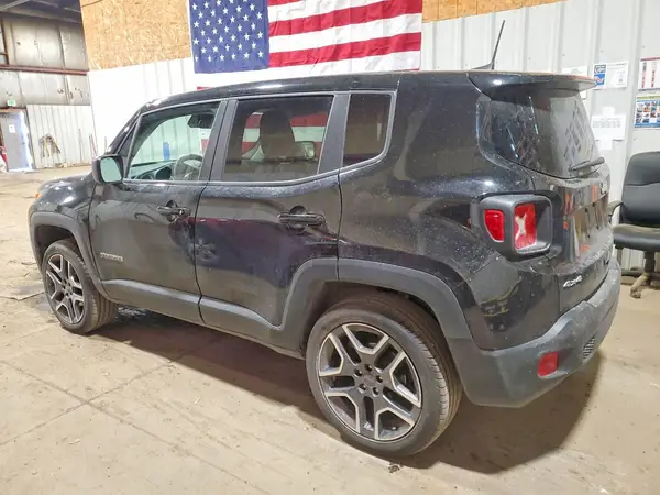 ZACNJDAB3MPN33984 2021 JEEP RENEGADE - Image 2