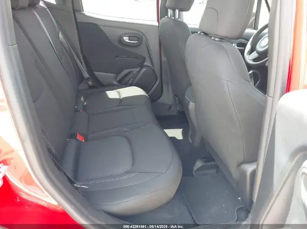 ZACNJDAB4MPM26829 2021 JEEP RENEGADE - Image 8