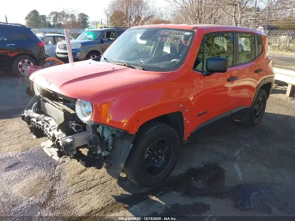 ZACNJDAB4MPM35546 2021 JEEP RENEGADE - Image 2