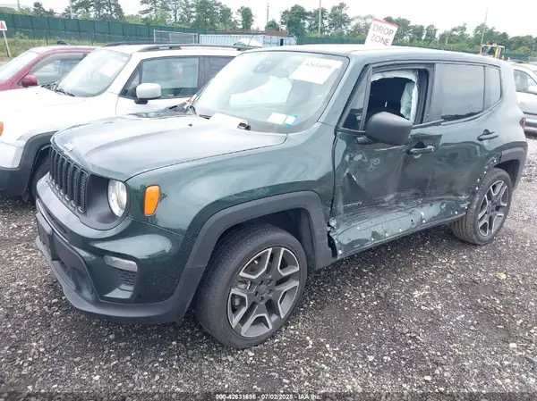 ZACNJDAB4MPM81894 2021 JEEP RENEGADE - Image 2