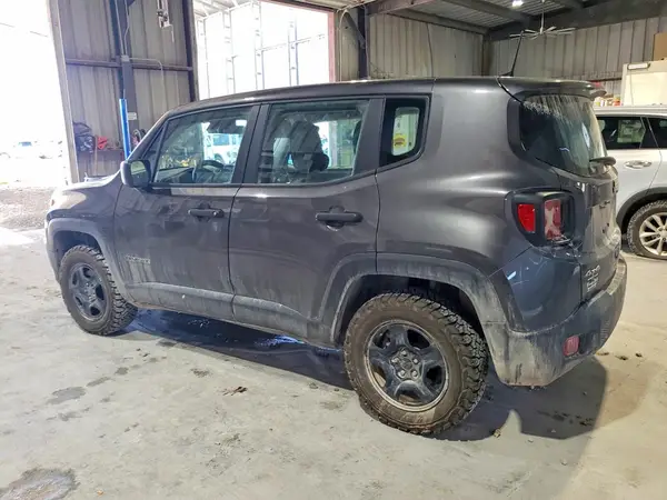 ZACNJDAB5MPM14317 2021 JEEP RENEGADE - Image 2