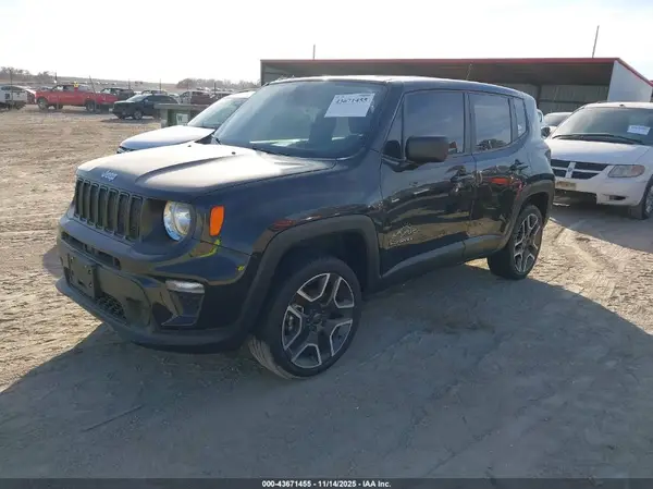 ZACNJDAB5MPM32283 2021 JEEP RENEGADE - Image 2