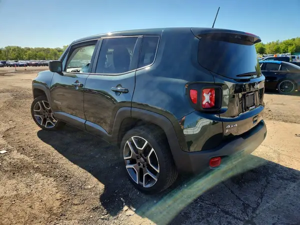 ZACNJDAB5MPM51061 2021 JEEP RENEGADE - Image 2