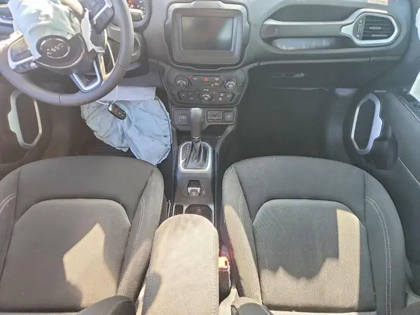 ZACNJDAB5MPM51061 2021 JEEP RENEGADE - Image 8