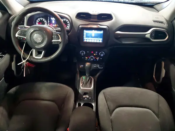 ZACNJDAB6MPM18120 2021 JEEP RENEGADE - Image 8