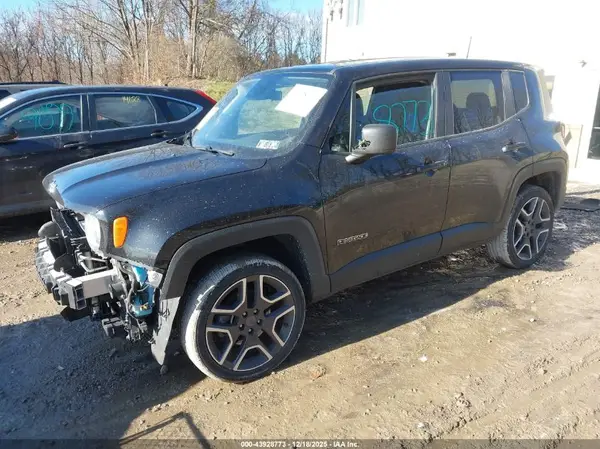 ZACNJDAB6MPM53675 2021 JEEP RENEGADE - Image 2