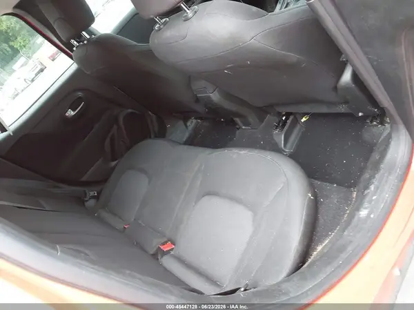 ZACNJDAB7MPM33662 2021 JEEP RENEGADE - Image 8