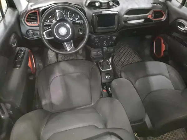ZACNJDAB8MPM23643 2021 JEEP RENEGADE - Image 8