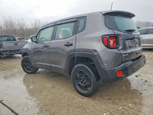 ZACNJDAB8MPM38367 2021 JEEP RENEGADE - Image 2