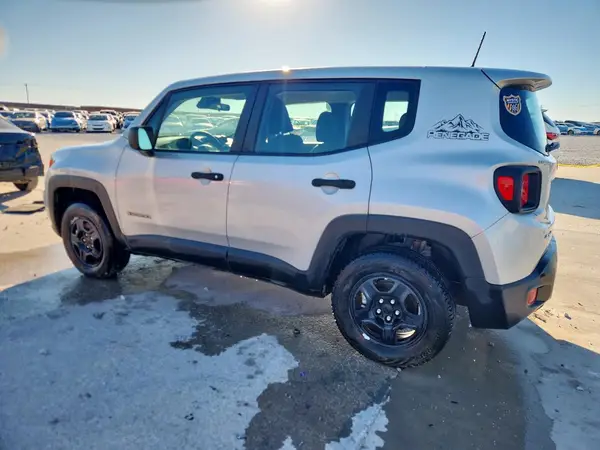 ZACNJDAB8MPN21183 2021 JEEP RENEGADE - Image 2