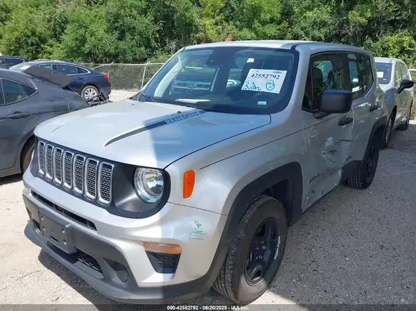 ZACNJDAB9MPN15442 2021 JEEP RENEGADE - Image 2