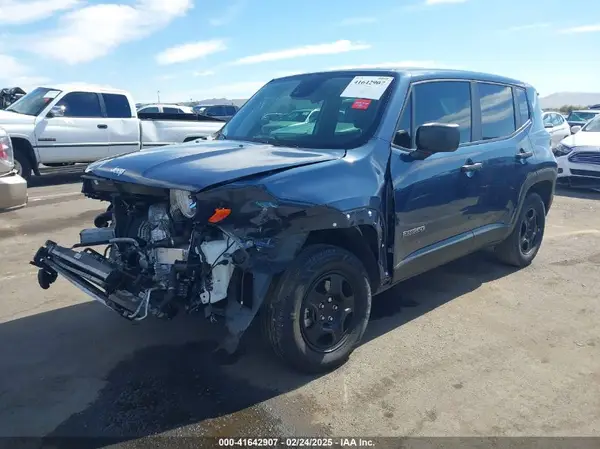 ZACNJDABXMPM18203 2021 JEEP RENEGADE - Image 2